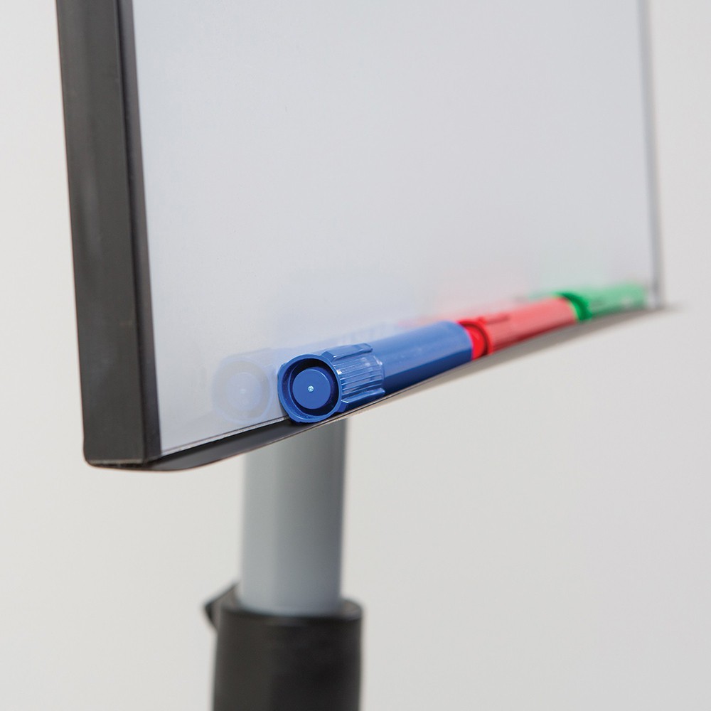 Buzzard Mobile Flipchart Easel